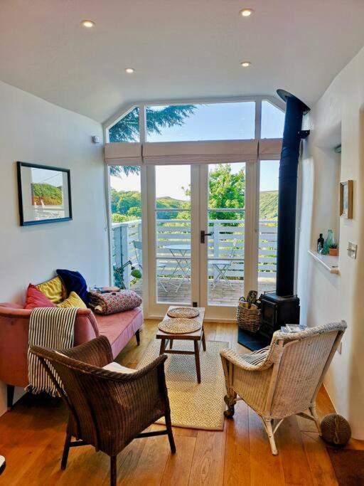 The Little Post House. A Perfect Village Retreat, With Stunning Views. Boscastle Eksteriør billede