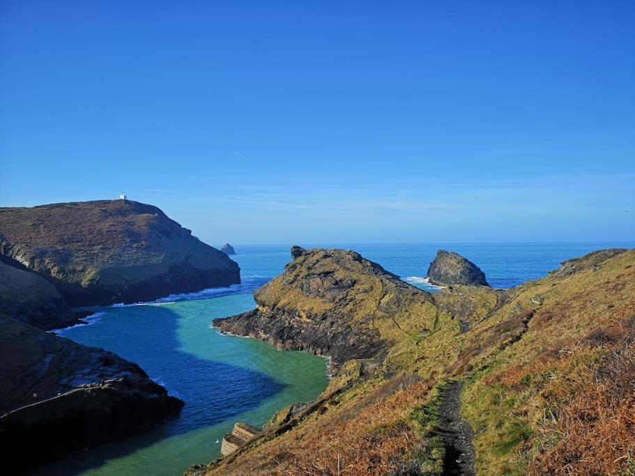The Little Post House. A Perfect Village Retreat, With Stunning Views. Boscastle Eksteriør billede